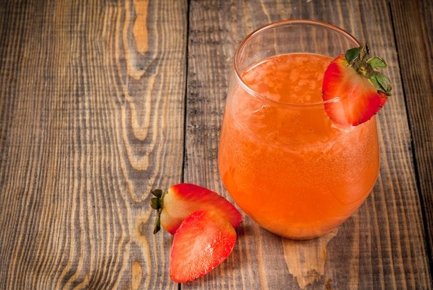 Good Morning Sunshine (Juice Cuts)-300g: Orange + Strawberries + Carrots + Green apple + Parsley